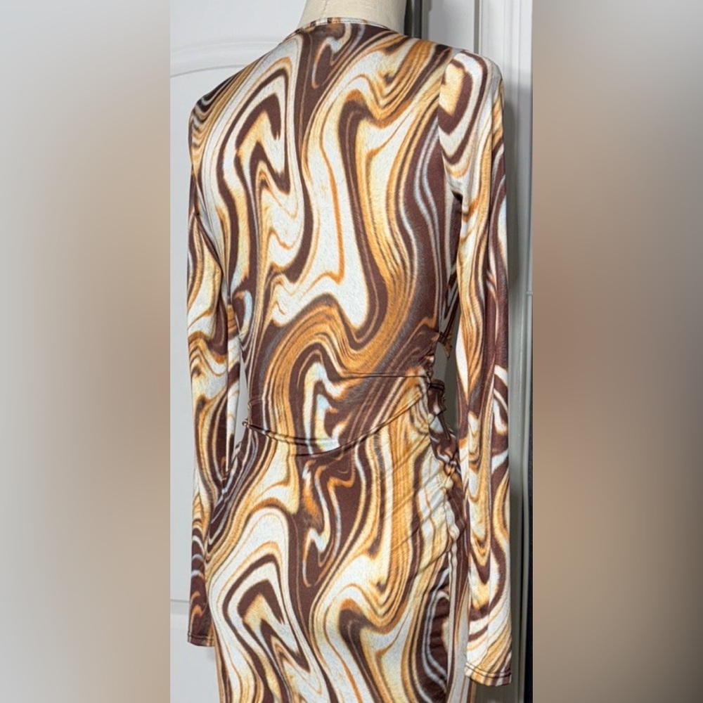 🤎 Swirl Pattern Long Sleeve Dress Size Small 🤎 - Picture 4 of 4